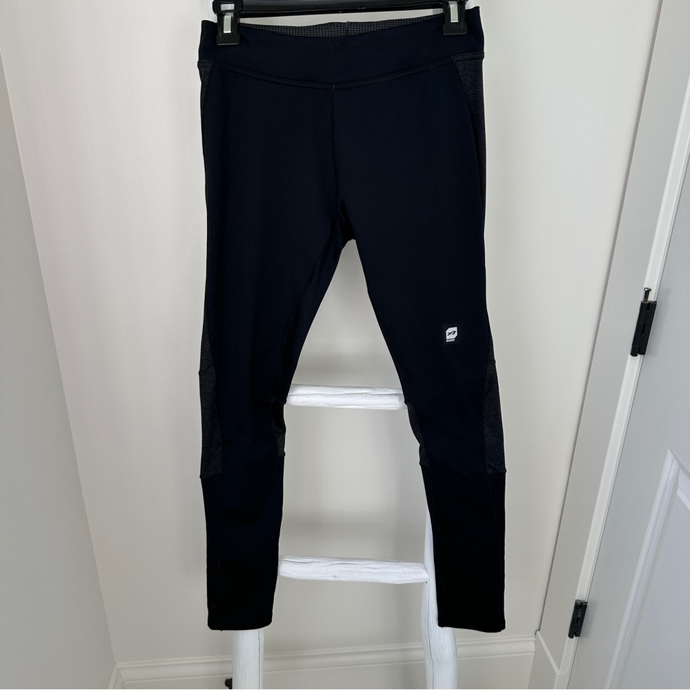 Orage Women’s Cold Weather Base Layer Black and Gray Leggings Size XS
